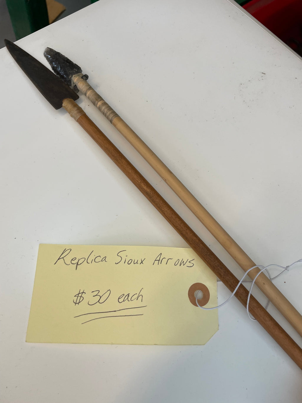Replica Sioux Arrows