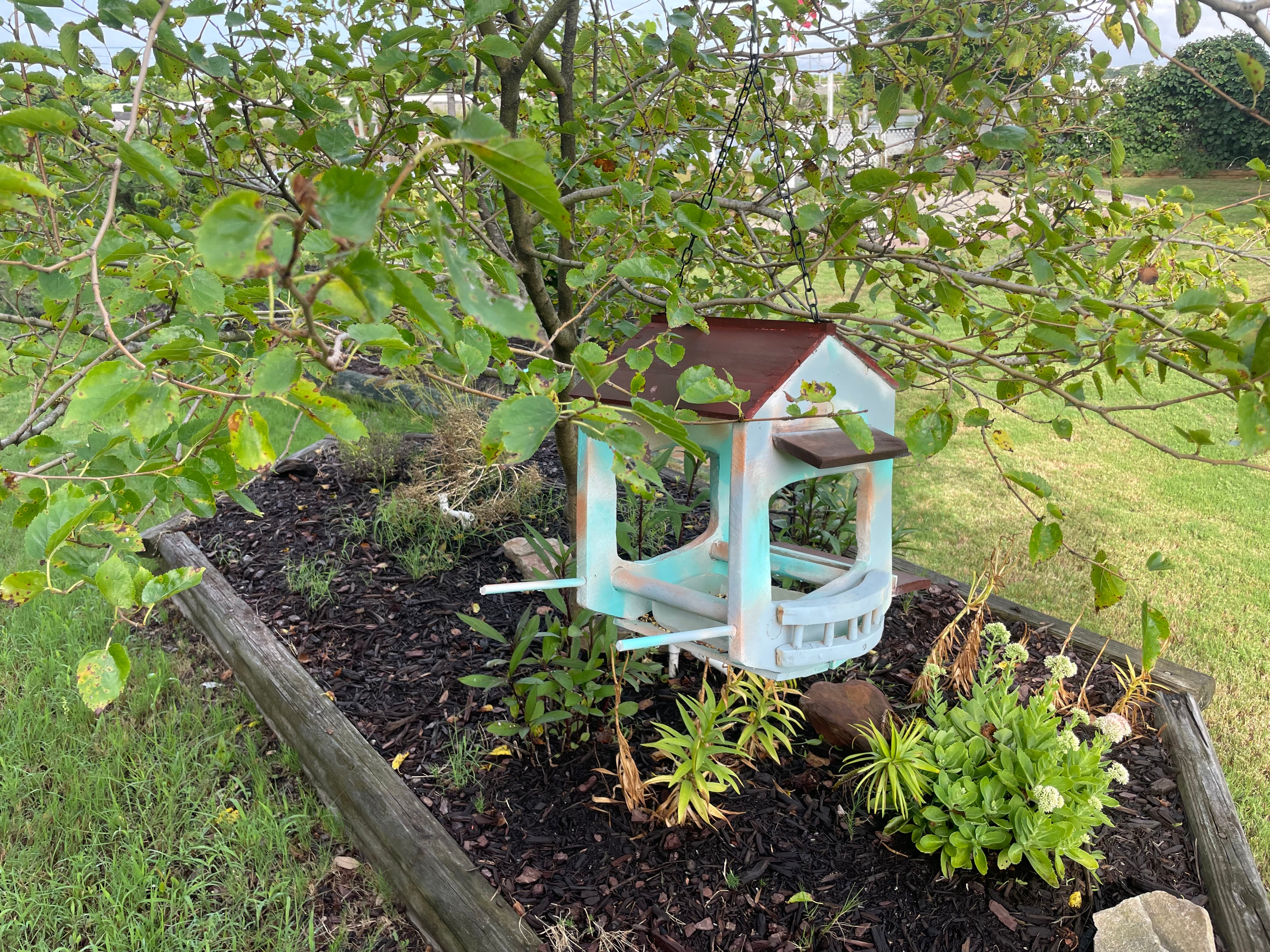 Beach Bird Shanty Feeder